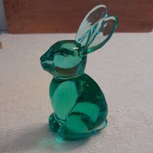VTG Fenton Green Glass Bunny Figurine